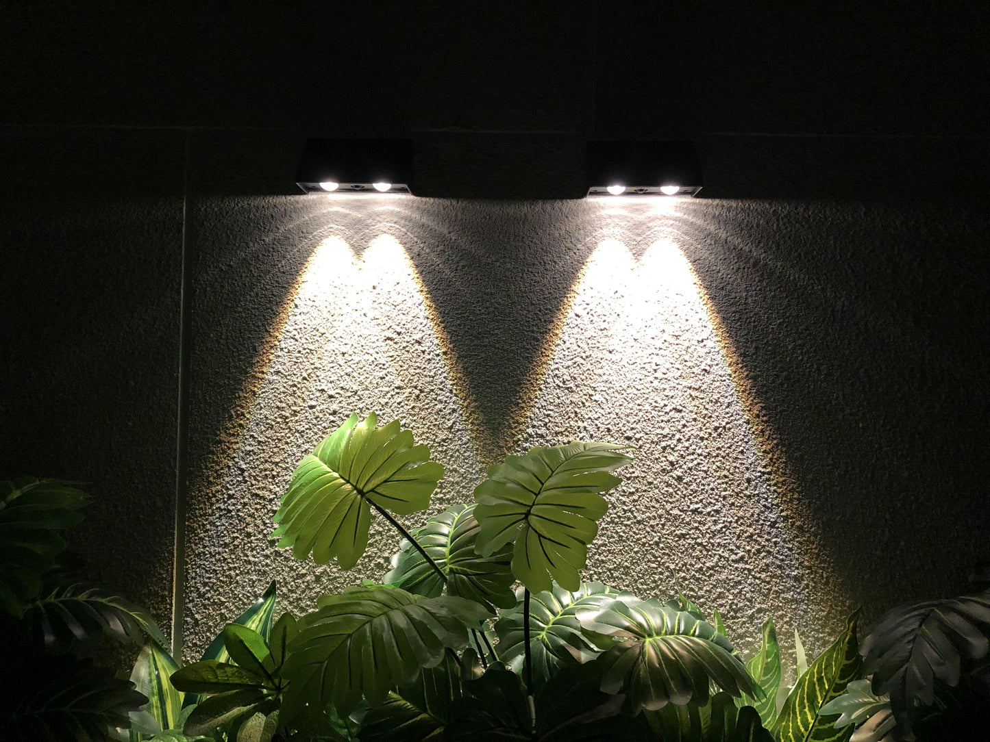 LUCES SOLARES